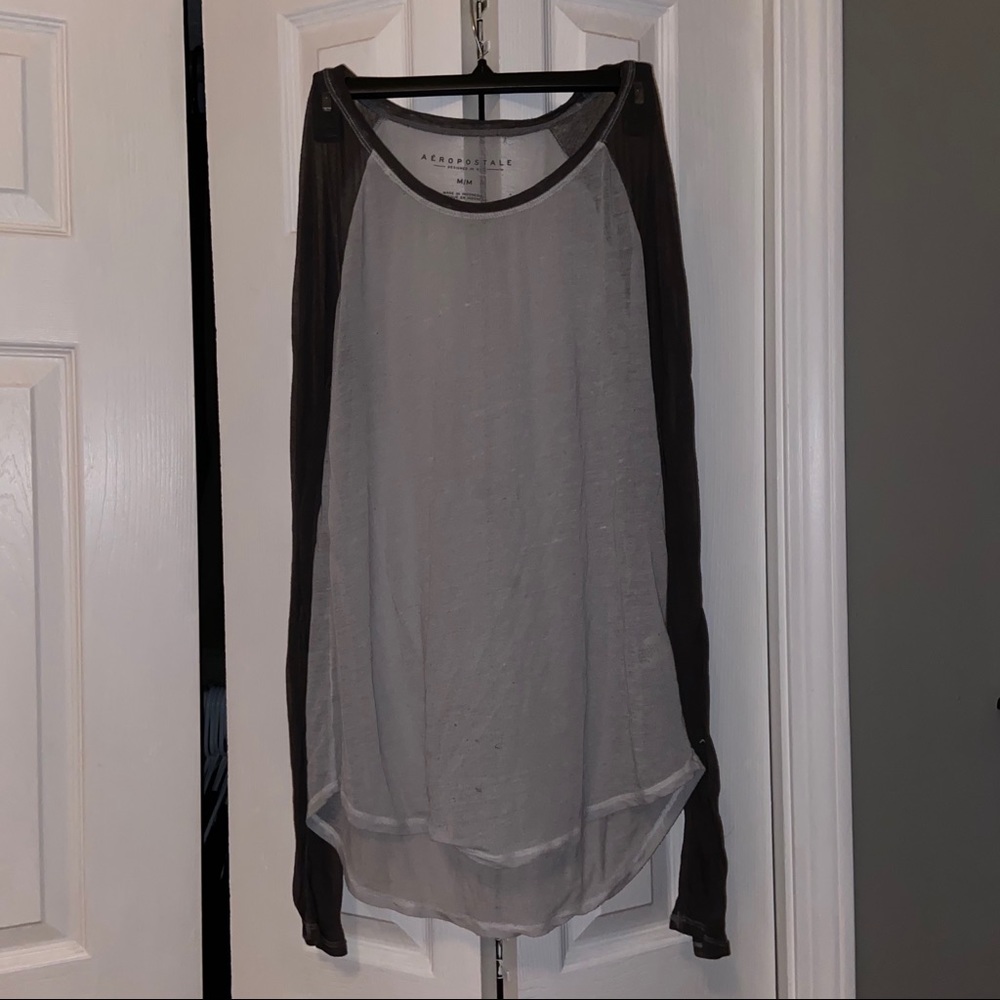 Aeropostale light long sleeve